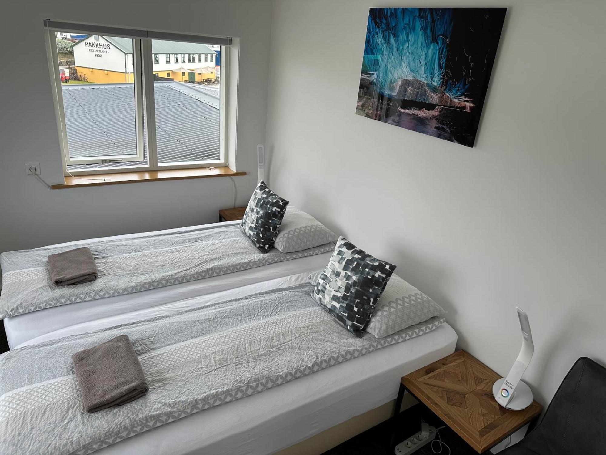 Guesthouse Dyngja Hofn Ngoại thất bức ảnh